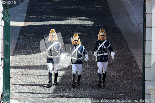 Image of Soldiers changing the guard in Lisbon