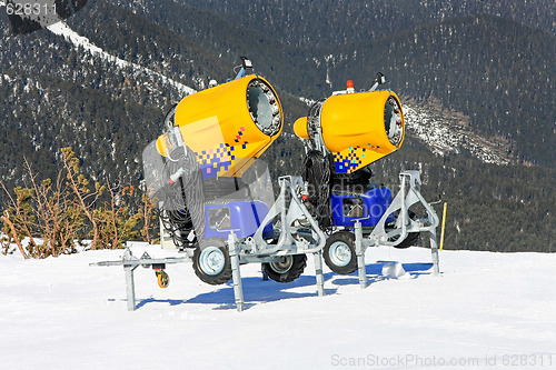 Image of Snow cannons 2