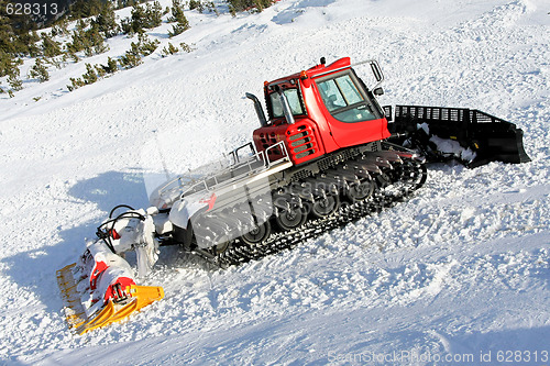 Image of Snow groomer hill