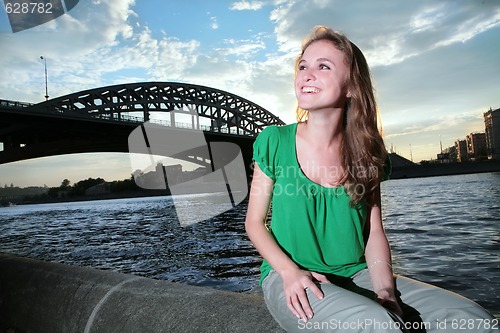 Image of evening beside Moscow-river