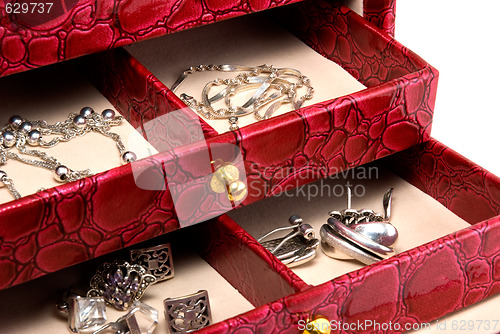 Image of Casket with jewelry