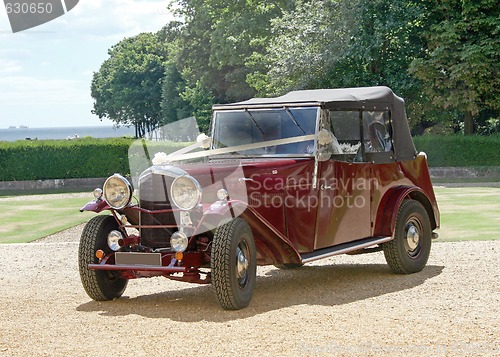 Image of Wedding Car