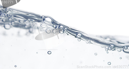 Image of wave and bubbles