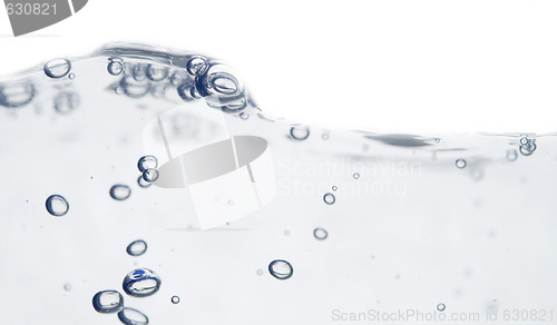 Image of wave and bubbles