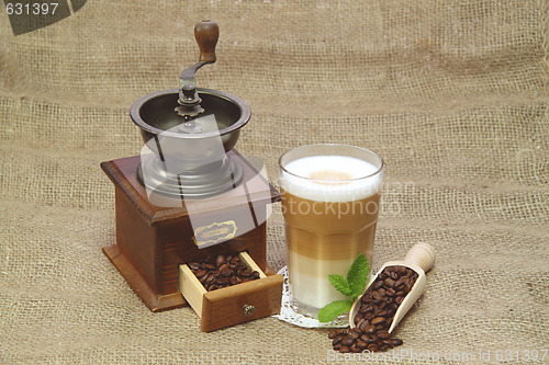 Image of Latte Macchiato