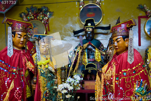 Image of Wise men at Chinese temple in Vietnam