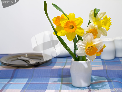 Image of narcissus and crockery