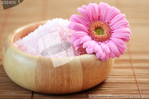 Image of pink bath salt