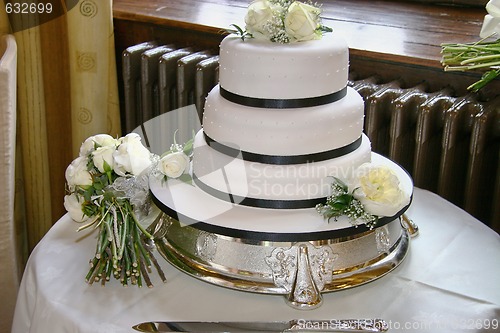 Image of wedding cake