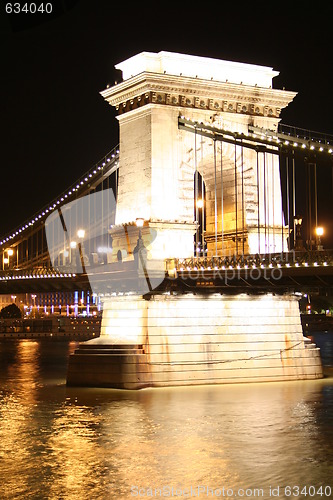 Image of Chain bridge at night - Budapest, Hungary