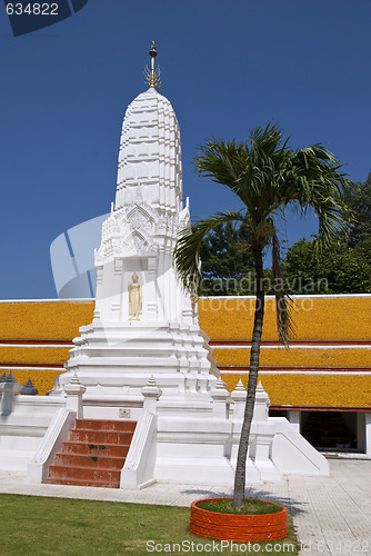 Image of Stupa at Wat Mahathat in Bangkok