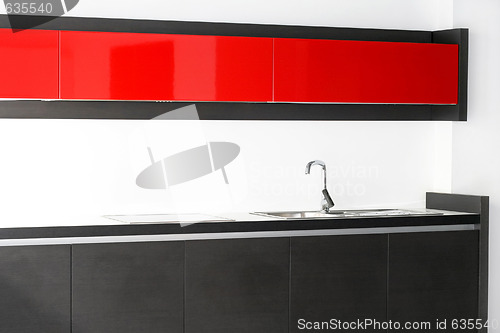 Image of Red kitchen horizontal