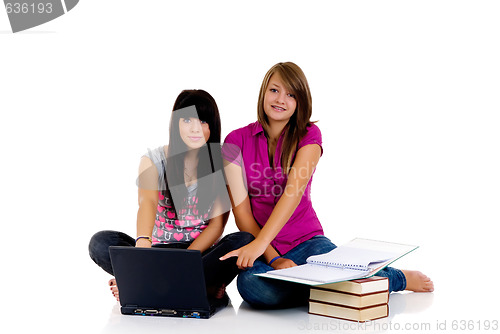 Image of Teenager girls studying