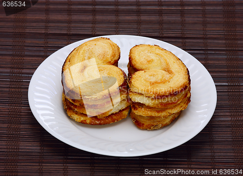 Image of sugar cookies on white plate