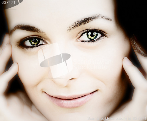 Image of Woman with green eyes