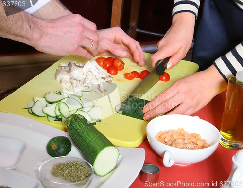 Image of cutting vegetables