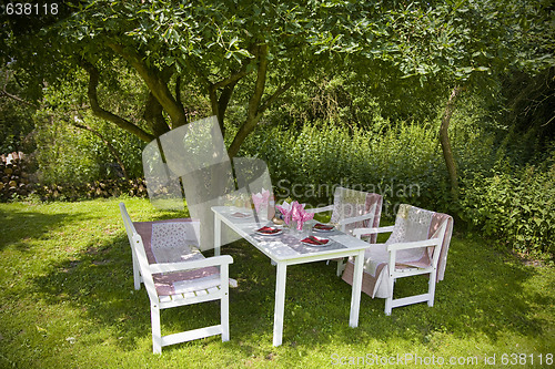 Image of Lunch in the garden