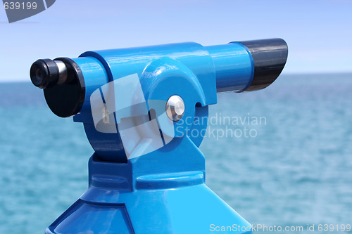 Image of Coin operated binoculars
