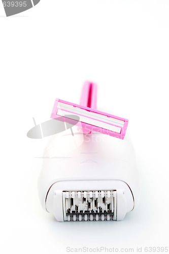 Image of razor and epilator