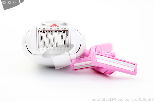 Image of razor and epilator