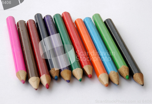 Image of colored pencils