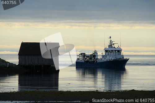 Image of Fishing boat returns from the sea