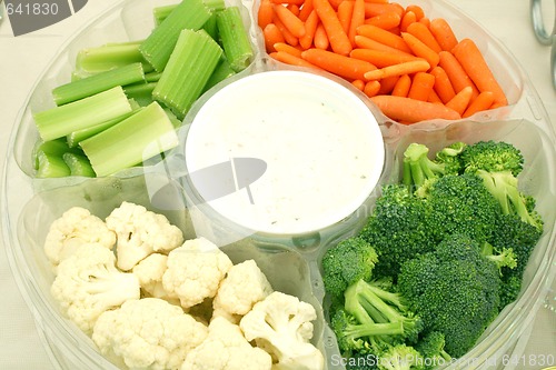 Image of Vegetables and dressing for healthy snack