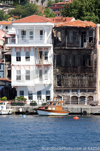 Image of Old and New Houses in Istanbul