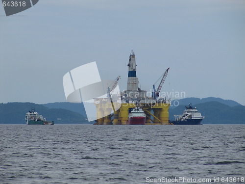 Image of Platform  Polar Pioneer 02.08.2009