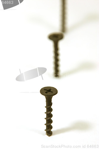 Image of 3 Screws in Line