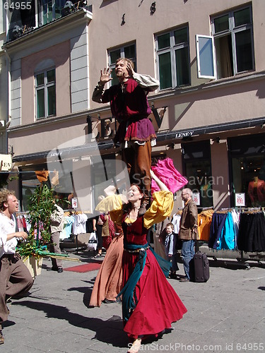 Image of entertainers