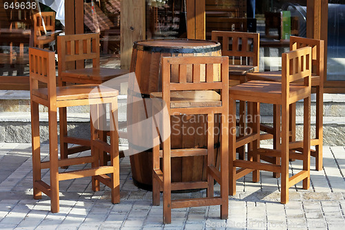 Image of Barrel and chairs