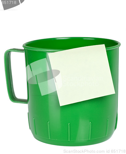 Image of Green plastic mug with sticky note