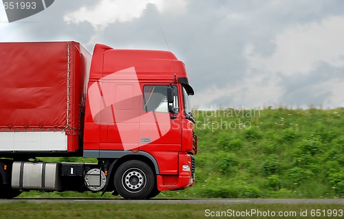 Image of red lorry