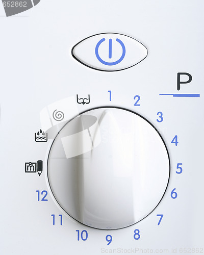 Image of Wheel of a laundry.