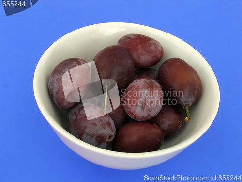 Image of plums