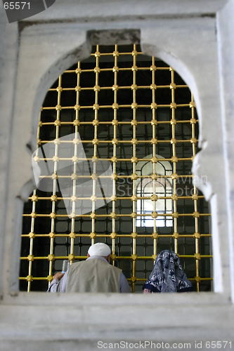 Image of Praying couple