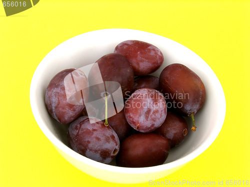 Image of plums