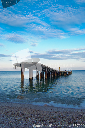 Image of rock and beach in Simeiz