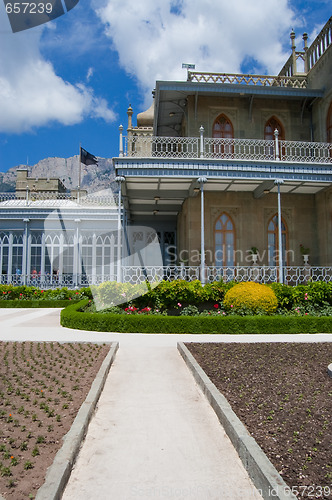 Image of Voroncovskiy palace in Crimea