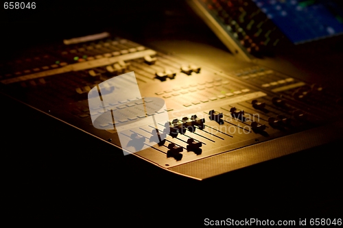 Image of Mixer