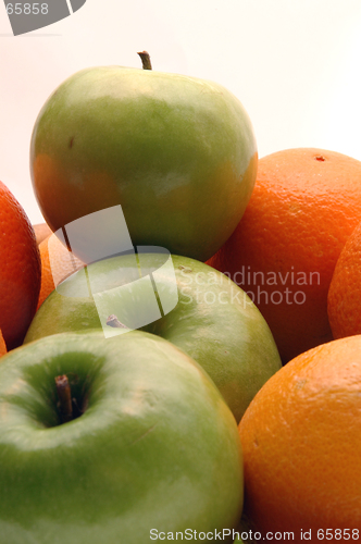 Image of apples oranges 2