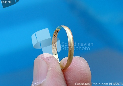 Image of Golden ring