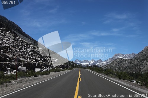 Image of Driving in the Eastern Sierra Mountains