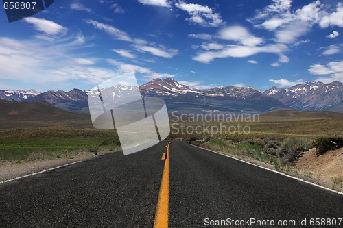 Image of Rural Road in the Eastern Sierras
