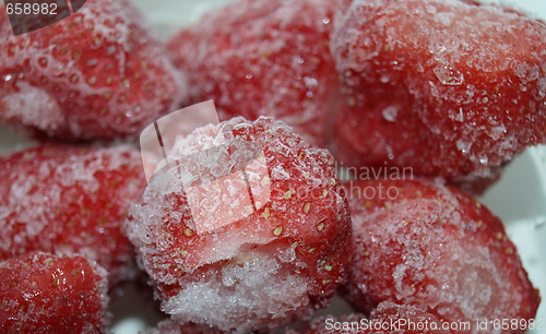 Image of strawberries frozen
