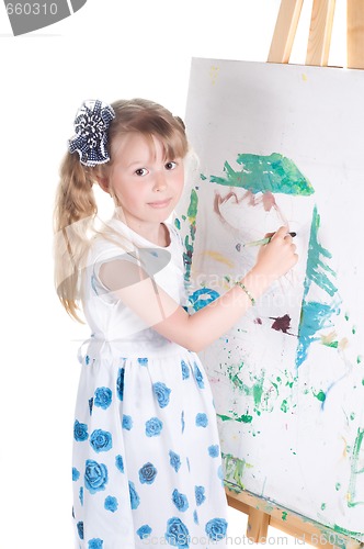 Image of Little girl painting