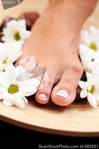 Image of feet and pebbles