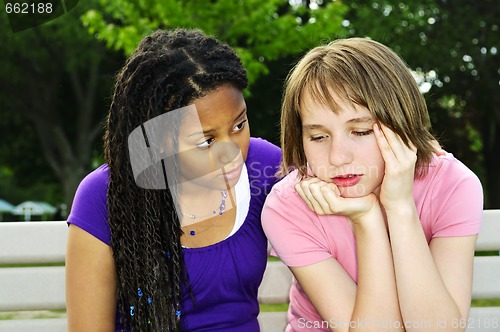 Image of Teenager consoling her friend