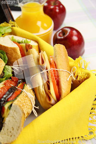 Image of Salad Roll Picnic